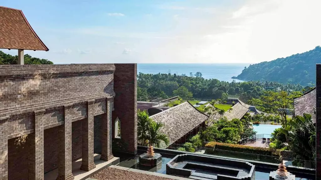 Avista Hideaway Phuket Patong